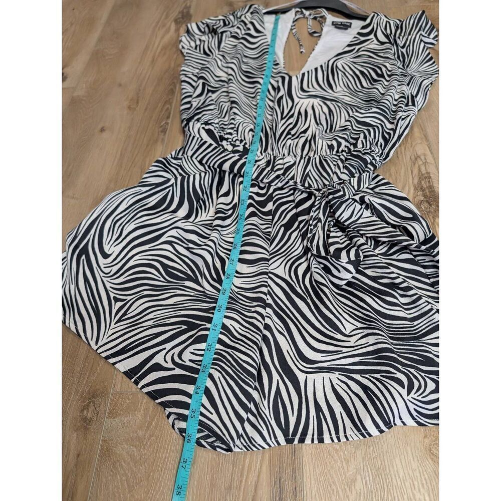City Chic Zebra Playsuit Romper Women's Plus Size 16 0XL Animal Print Pockets - Picture 10 of 14